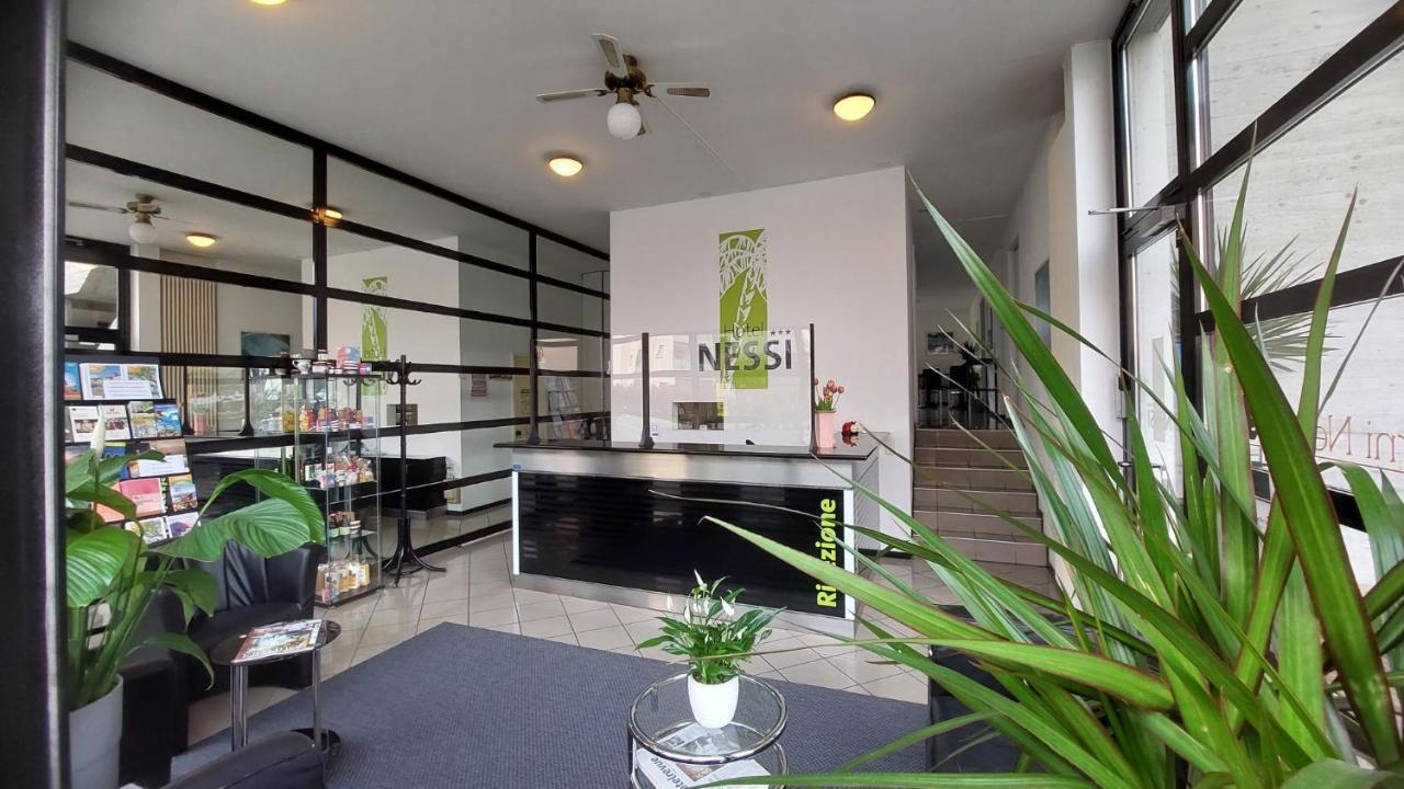 Hotel Nessi Локарно Екстериор снимка