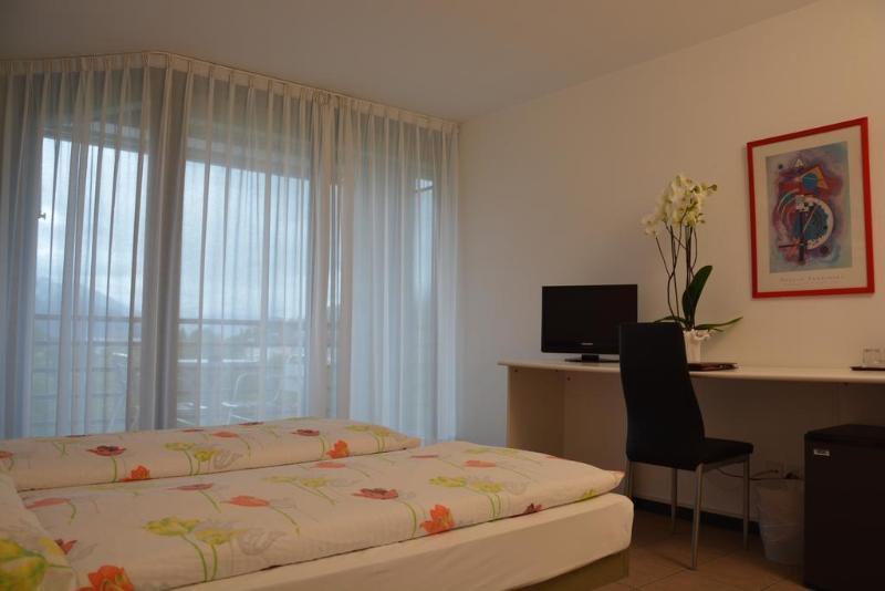 Hotel Nessi Локарно Екстериор снимка