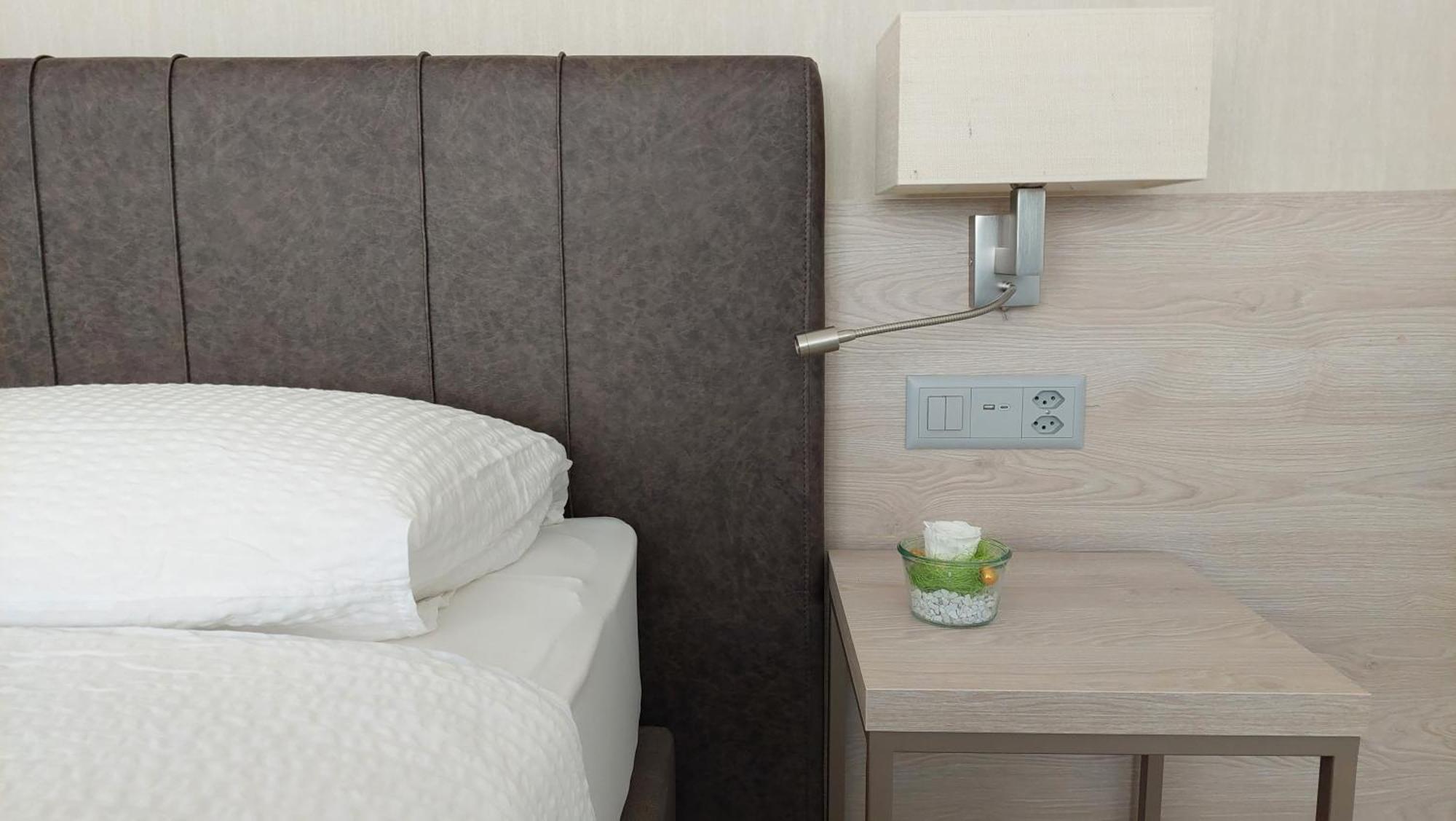 Hotel Nessi Локарно Екстериор снимка