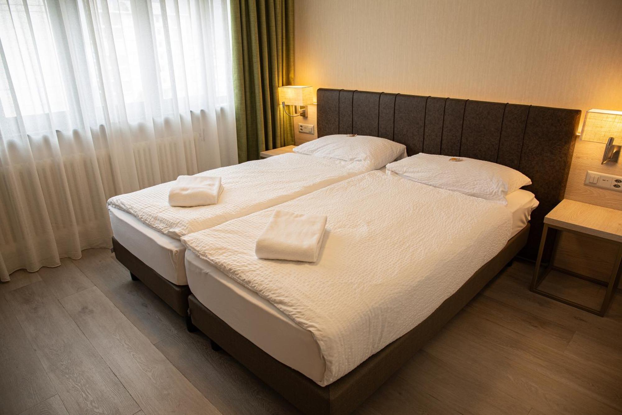 Hotel Nessi Локарно Екстериор снимка