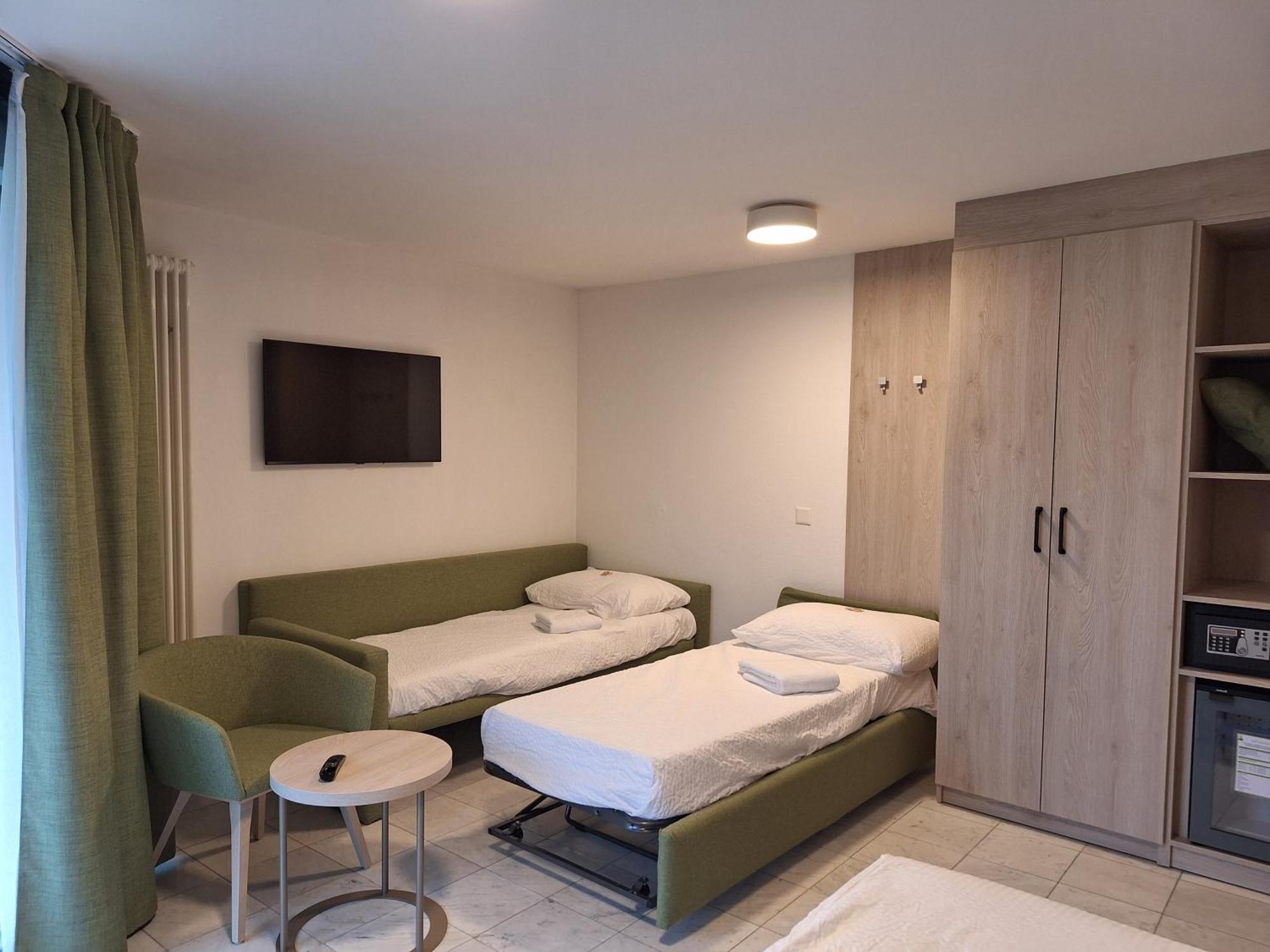 Hotel Nessi Локарно Екстериор снимка